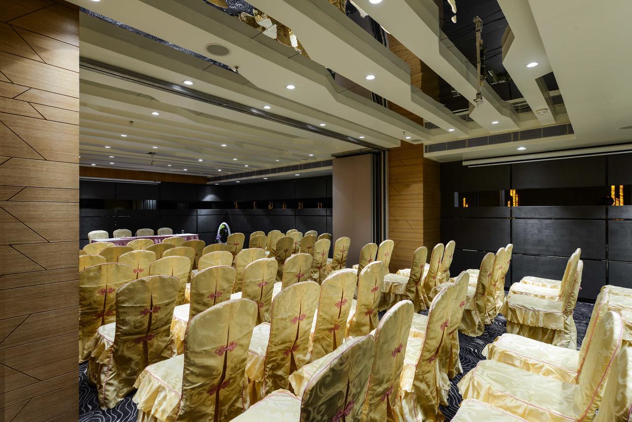 Hotel Atishay 博帕尔 外观 照片